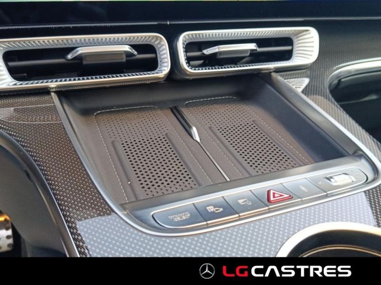 Photo du v&eacute;hicule 15 / 18