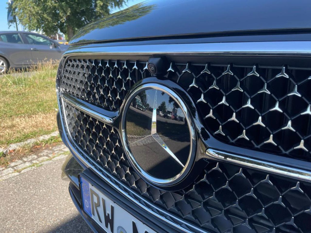 Mercedes-Benz E-Klasse – Bild 16