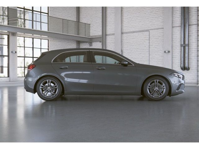 Mercedes-Benz A 220