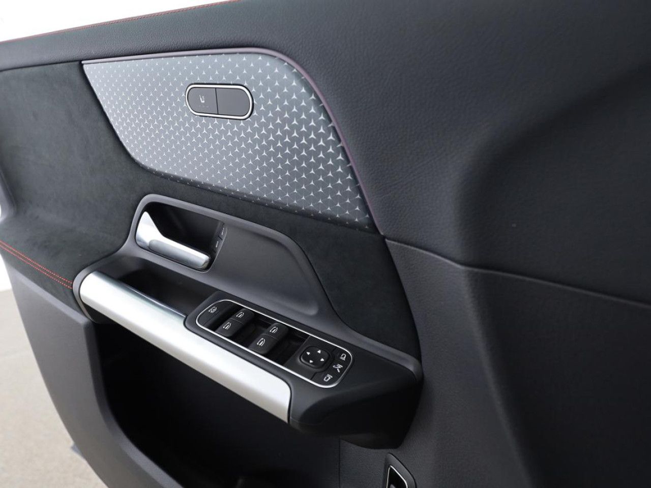 Fahrzeugbild 14 / 15