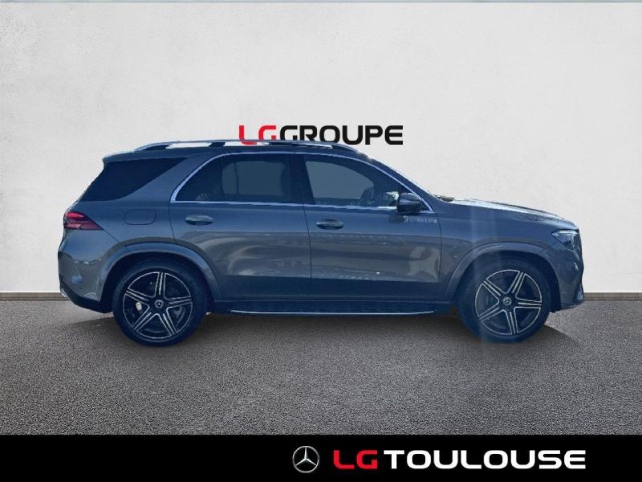 Photo du v&eacute;hicule 8 / 17