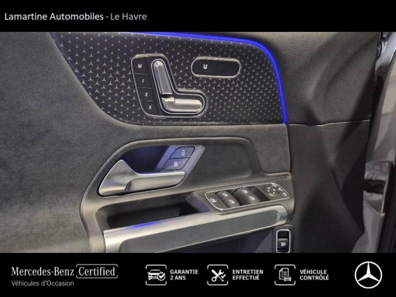 Photo du v&eacute;hicule 14 / 18