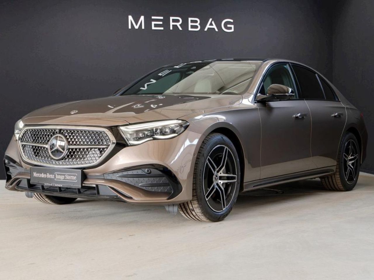 Mercedes-Benz E-Klasse – Bild 10