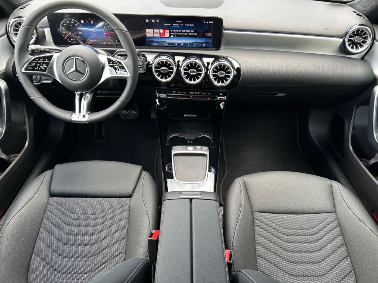 Mercedes-Benz A-Klasse – Bild 12
