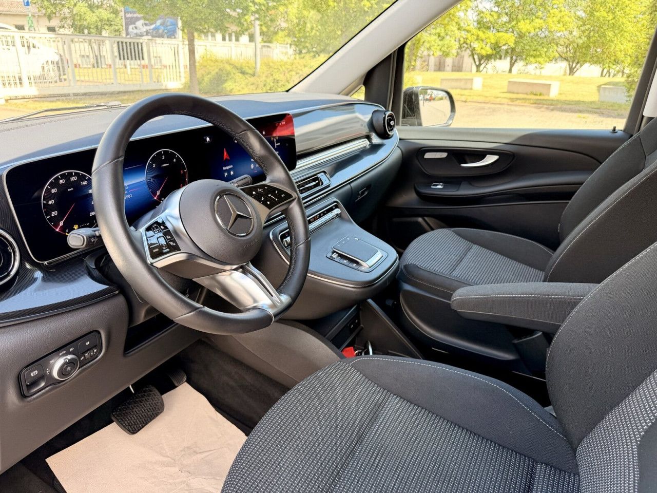 Mercedes-Benz V-Klasse – Bild 13