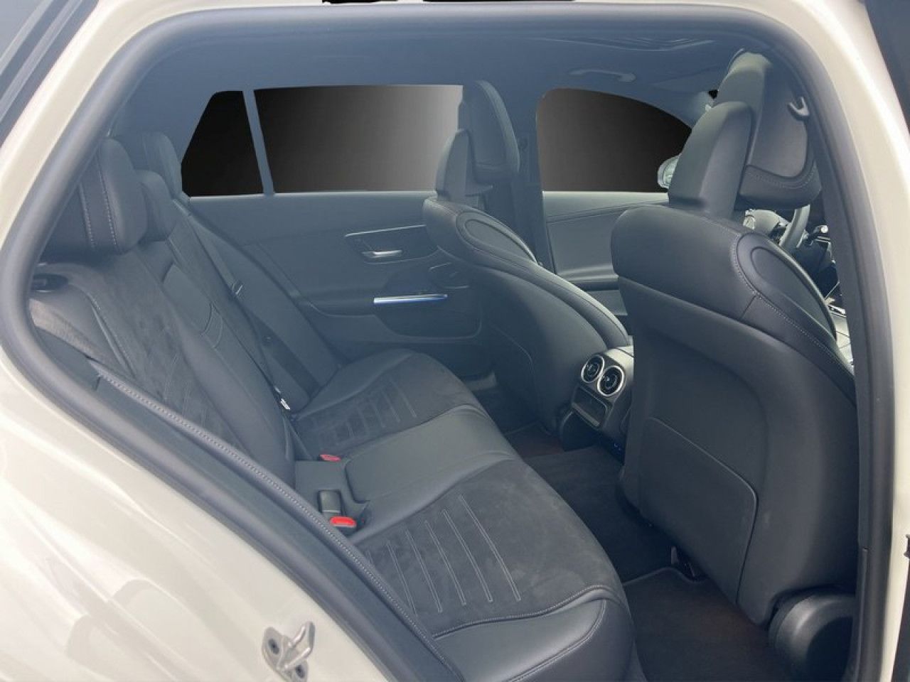 Mercedes-Benz C-Klasse – Bild 8