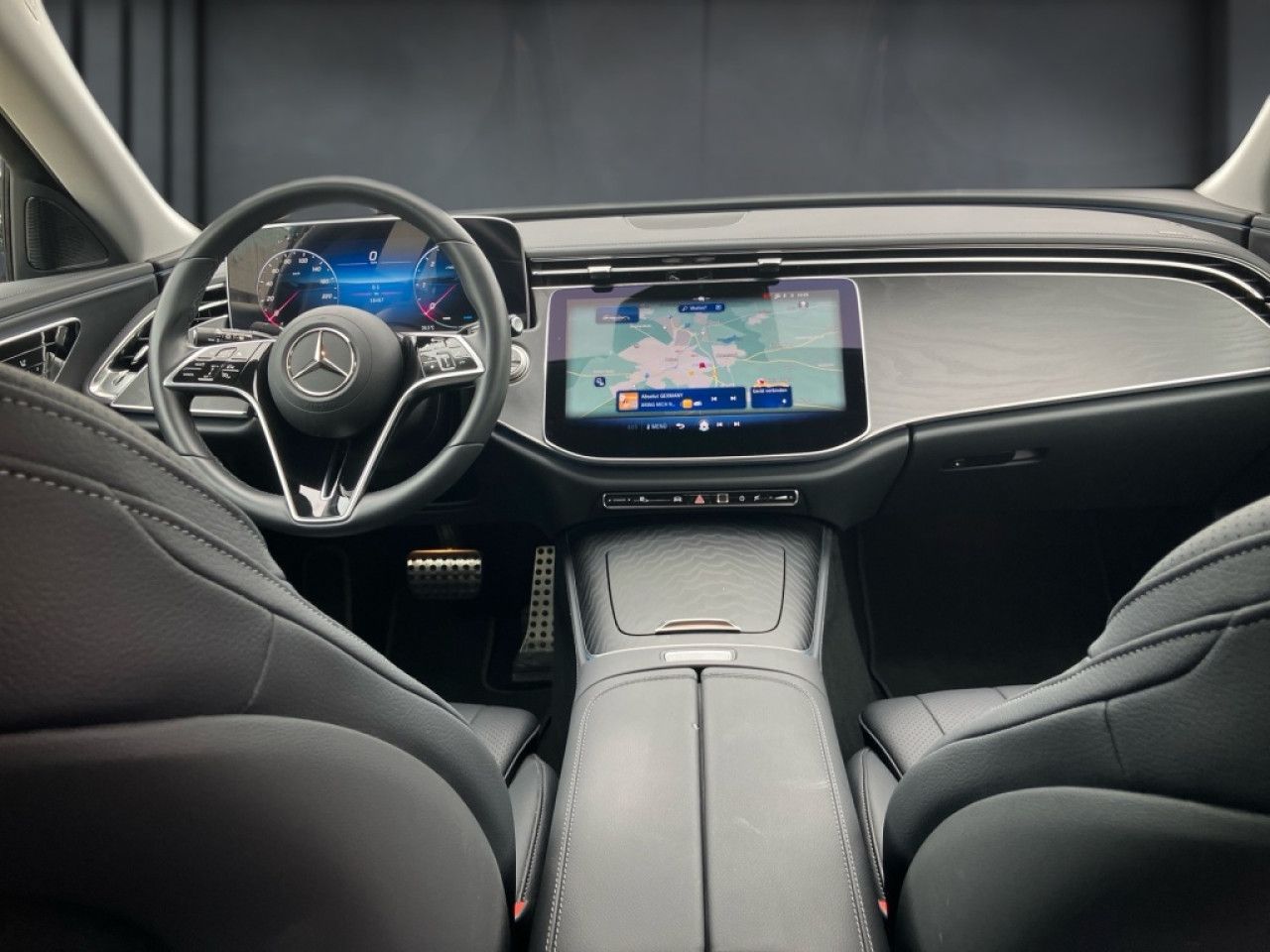 Mercedes-Benz E-Klasse – Bild 15