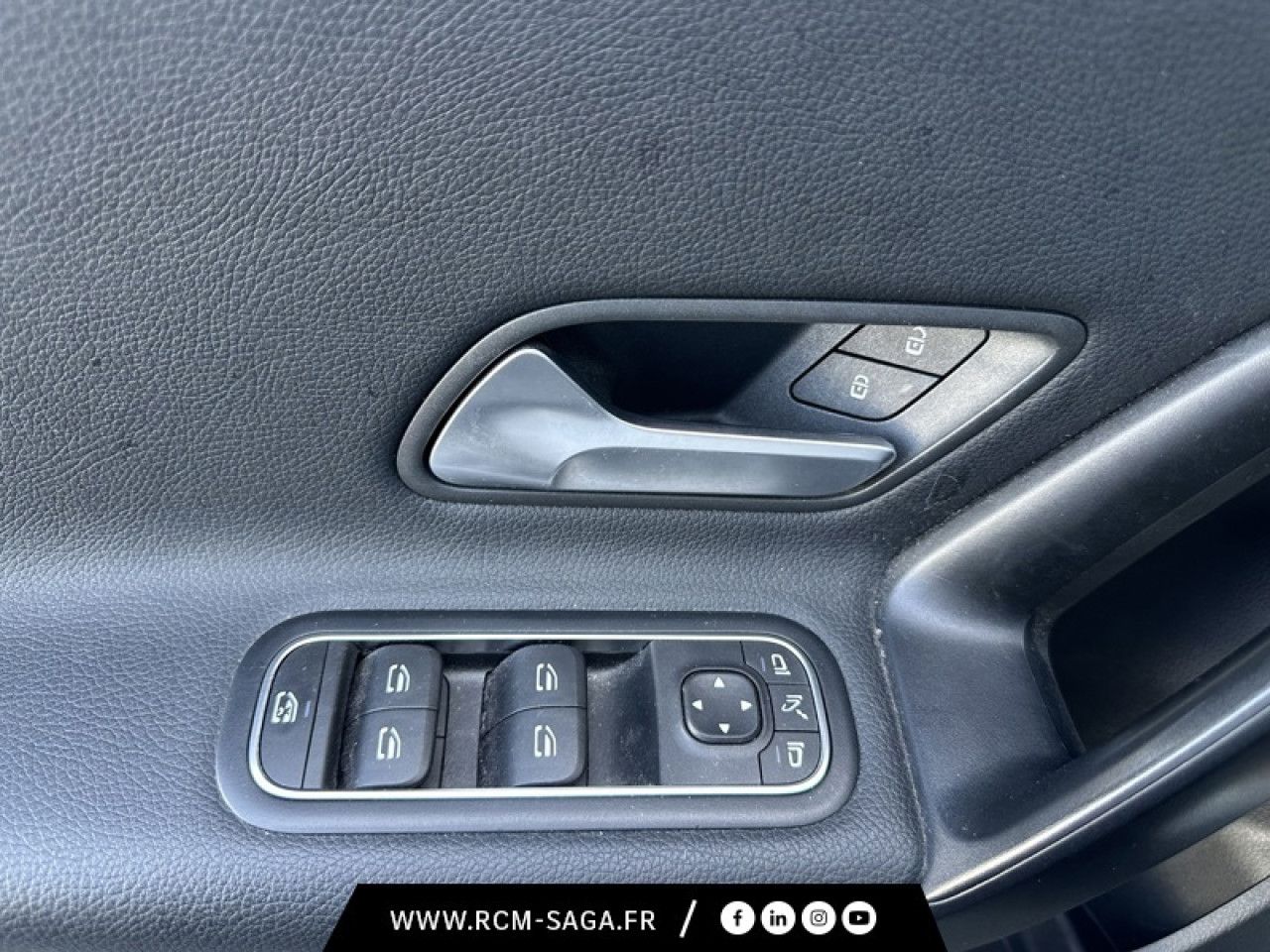 Photo du véhicule 16 / 18