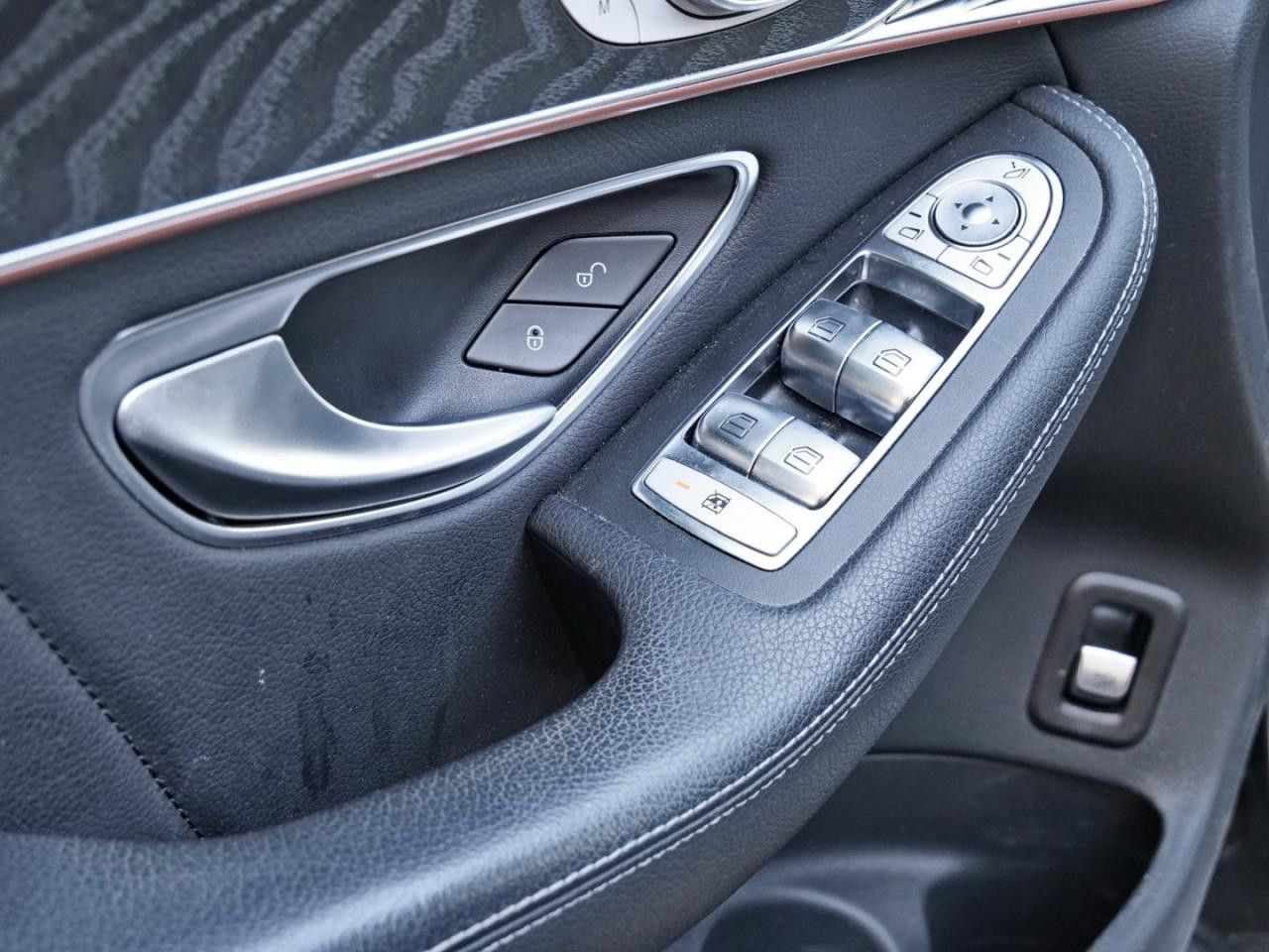 Fahrzeugbild 17 / 18