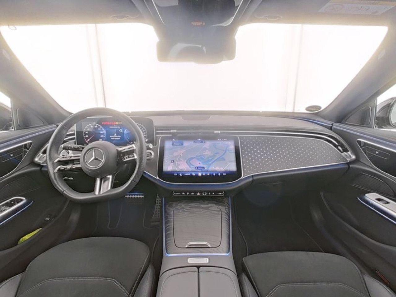 Mercedes-Benz E-Klasse – Bild 4