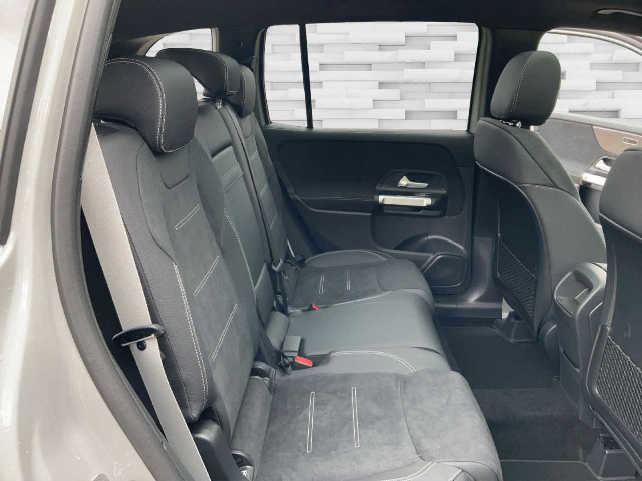 Mercedes-Benz GLB – Bild 13