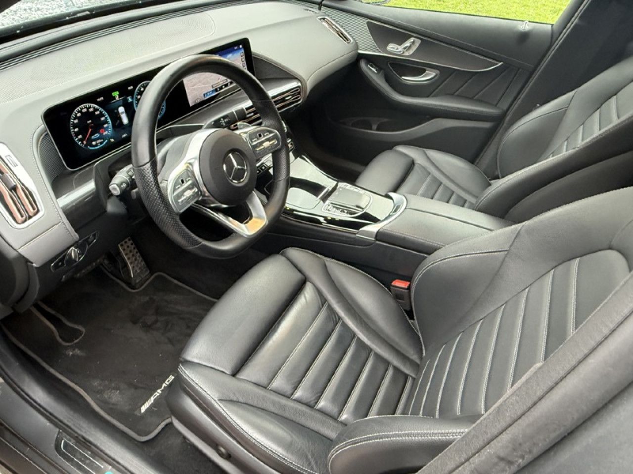 Photo du véhicule 10 / 18