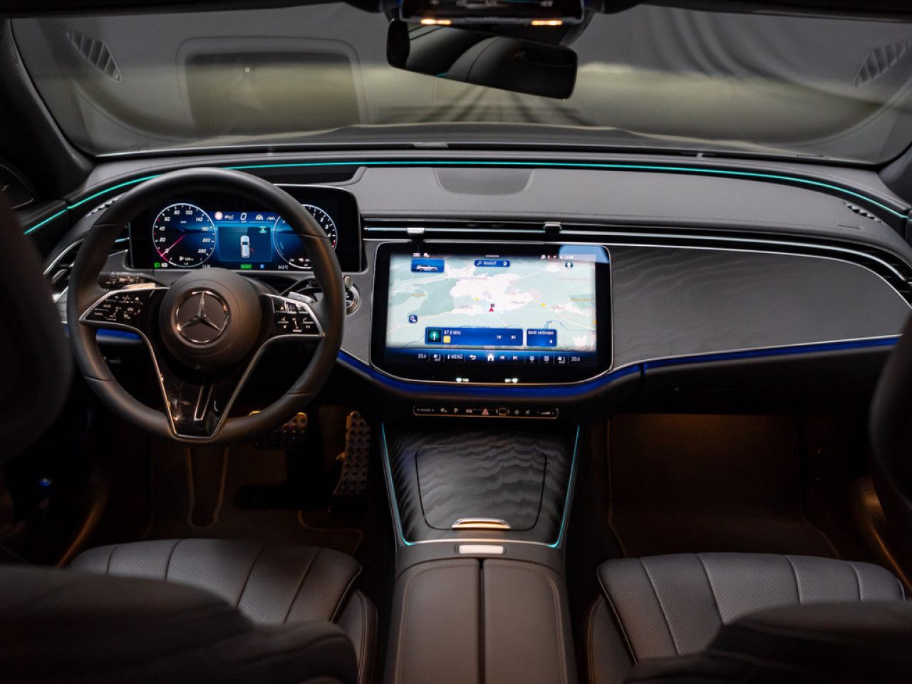Mercedes-Benz E-Klasse – Bild 9