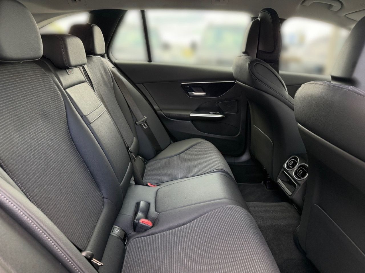 Mercedes-Benz C-Klasse – Bild 11