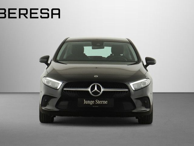 Mercedes-Benz A 220