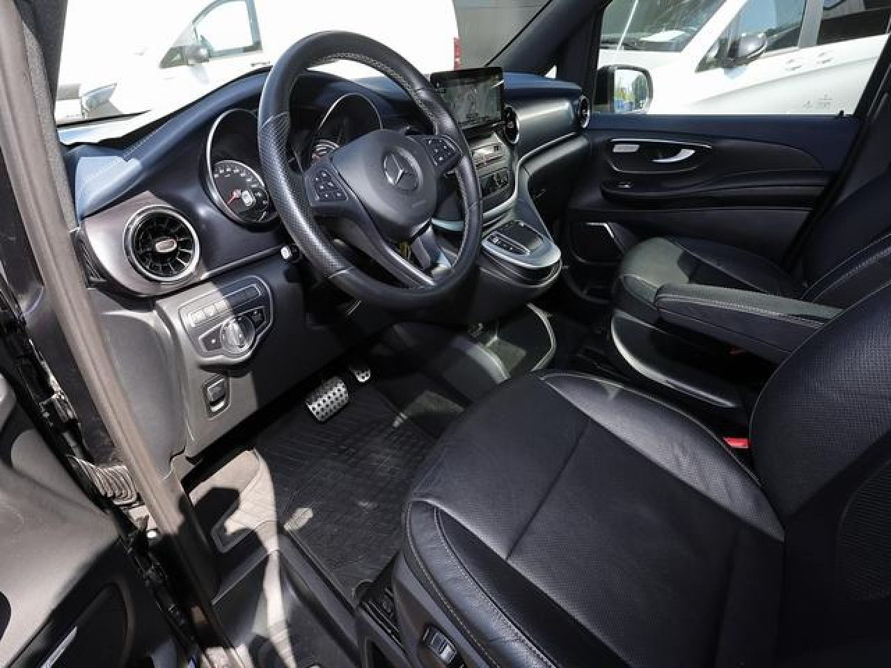 Fahrzeugbild 10 / 16