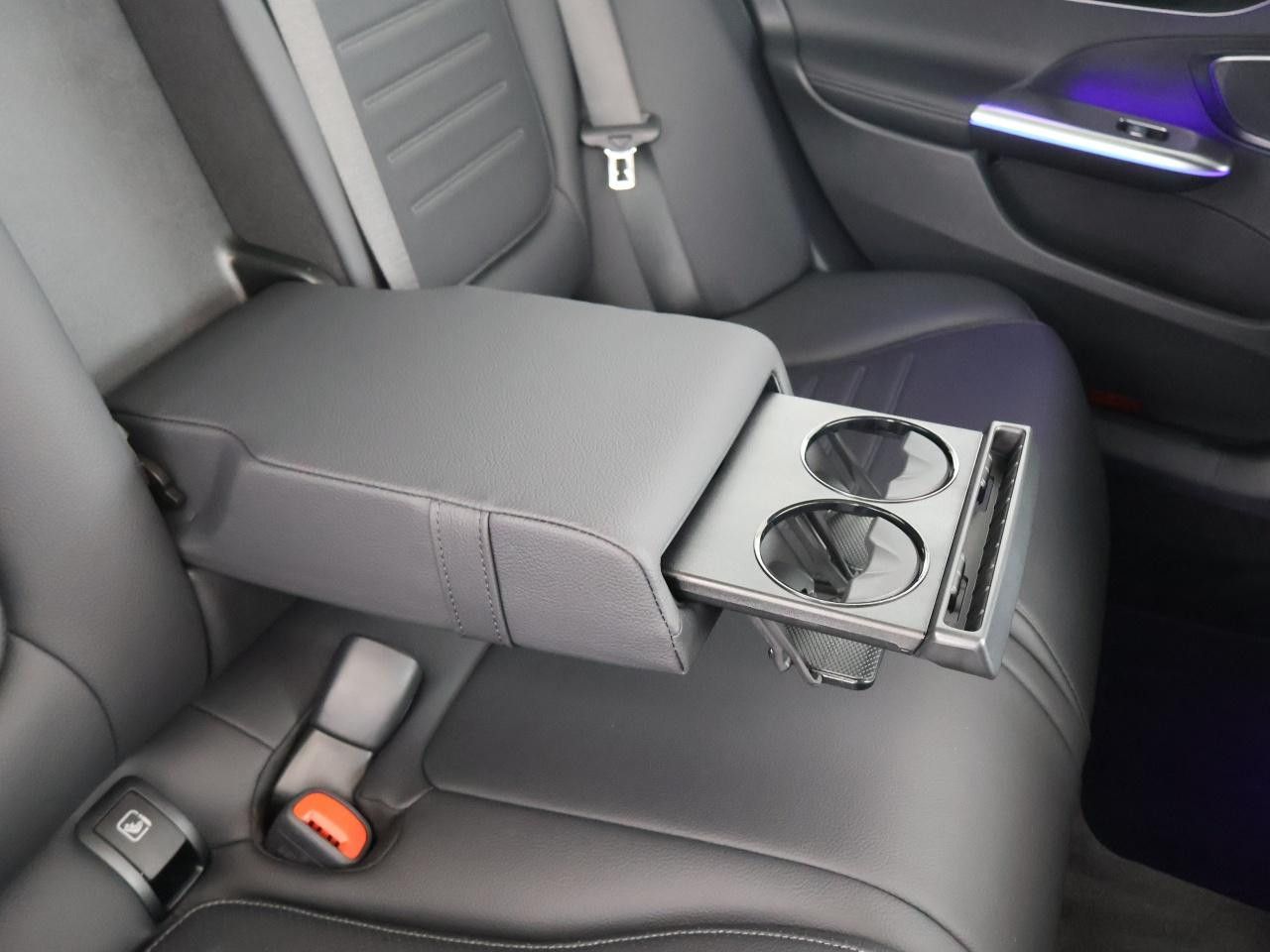 Mercedes-Benz C-Klasse – Bild 18