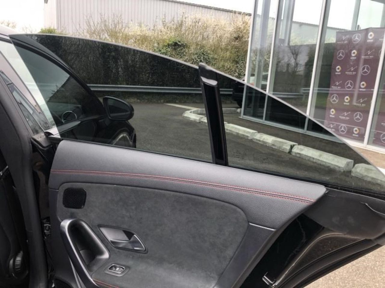 Photo du véhicule 17 / 18