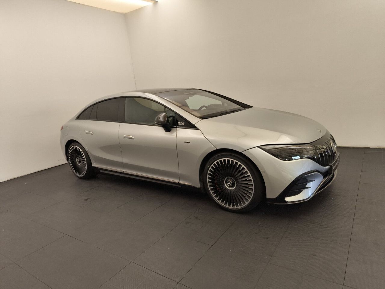 Mercedes-Benz EQE – Bild 5