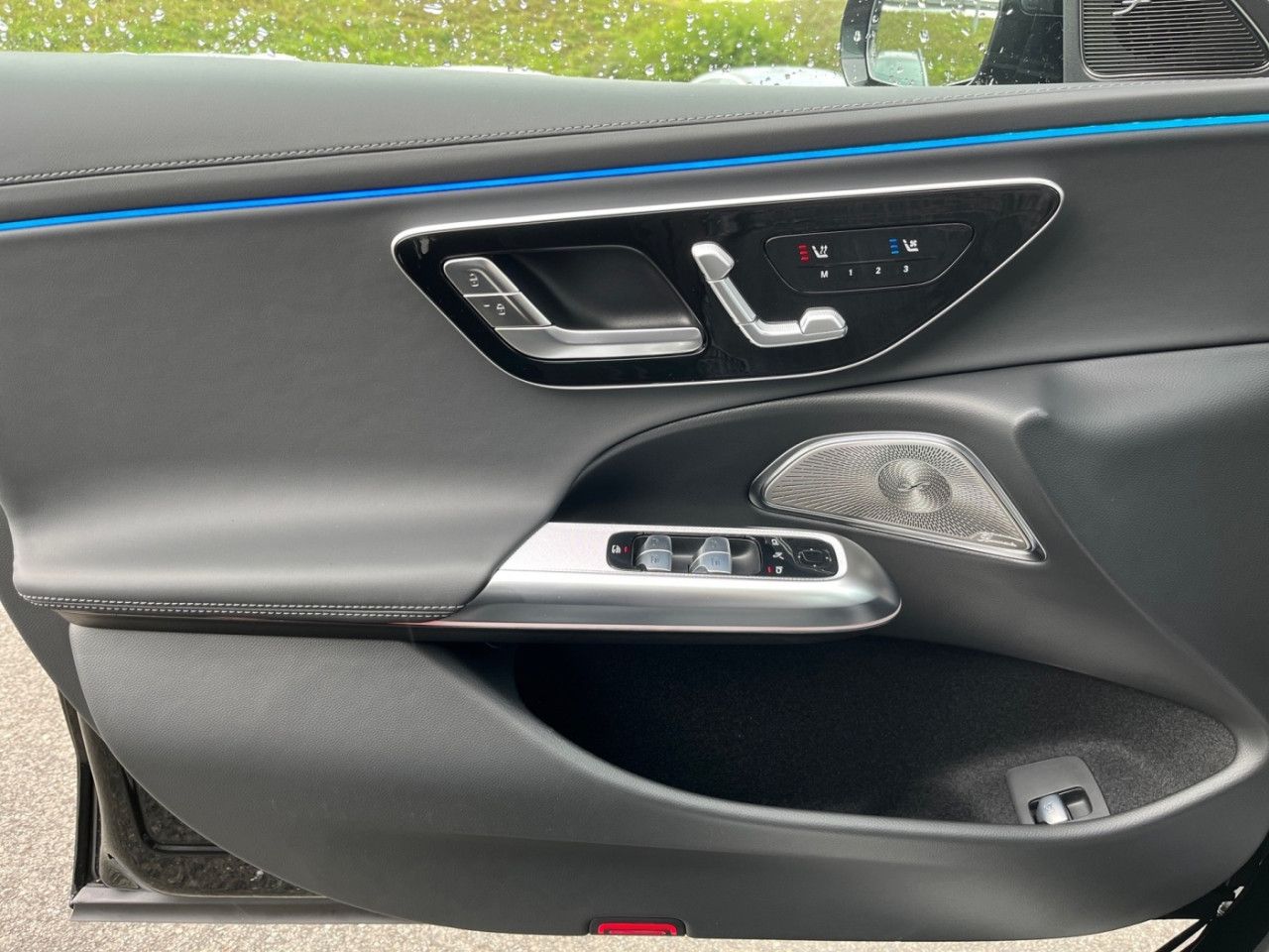 Mercedes-Benz E-Klasse – Bild 20