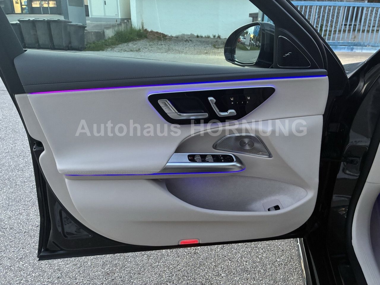 Mercedes-Benz E-Klasse – Bild 6