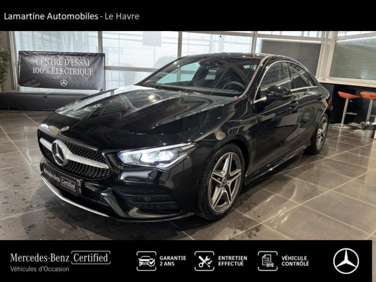 Photo du v&eacute;hicule 1 / 18