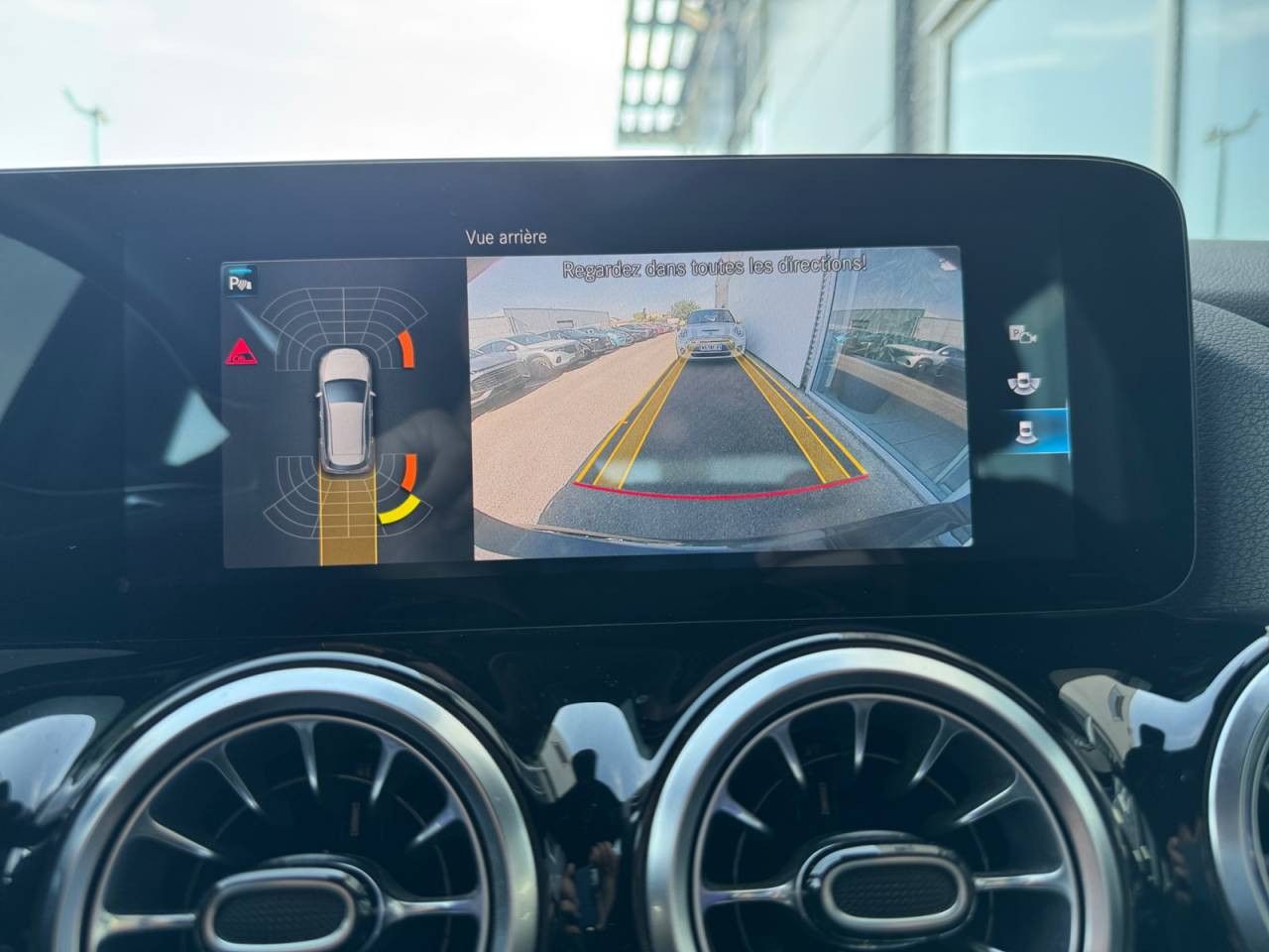 Photo du véhicule 16 / 18