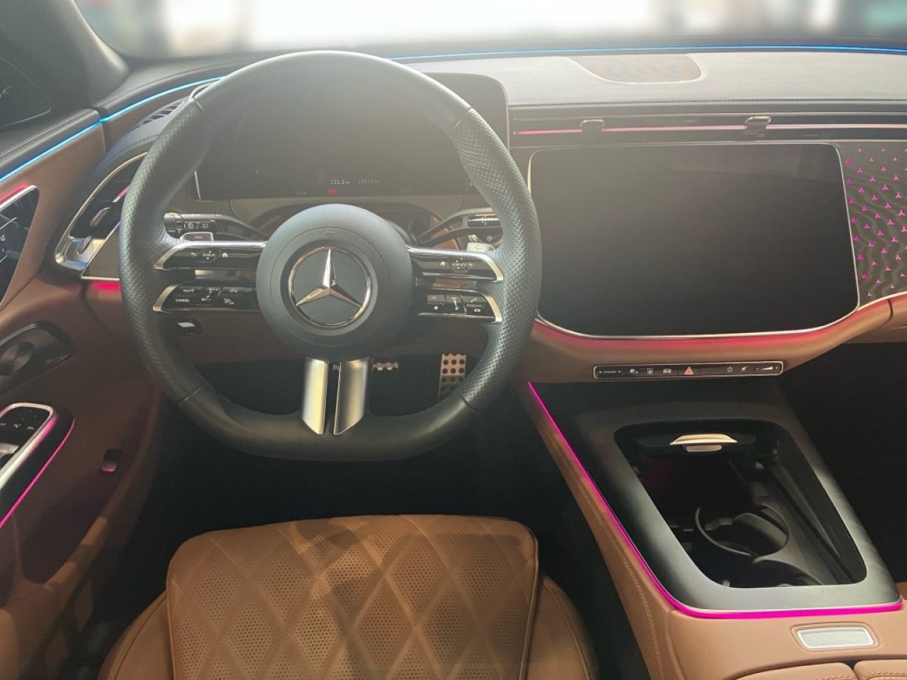 Mercedes-Benz E-Klasse – Bild 9