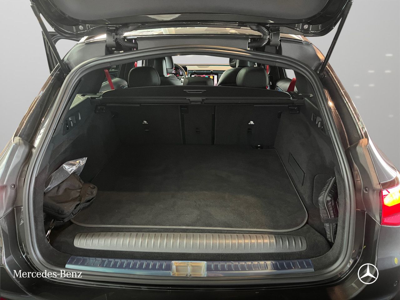 Mercedes-Benz E-Klasse – Bild 14