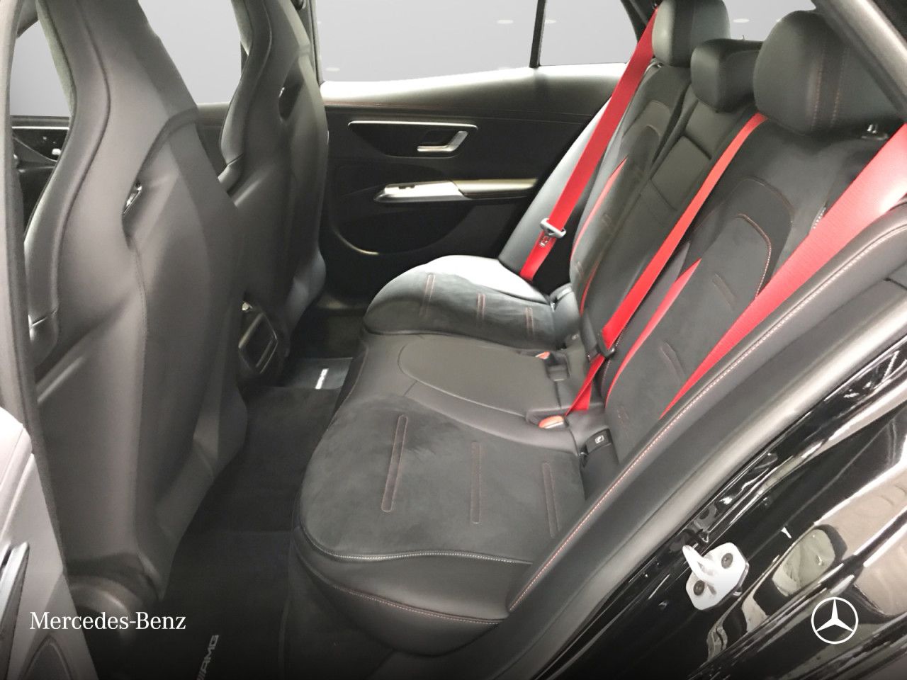 Mercedes-Benz E-Klasse – Bild 9