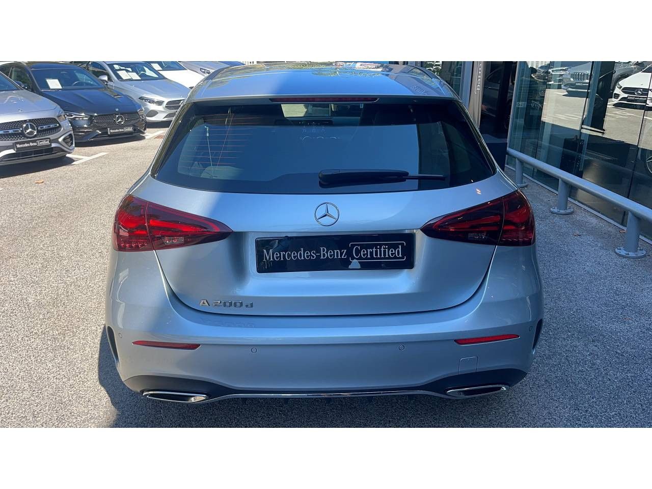 Photo du v&eacute;hicule 15 / 18