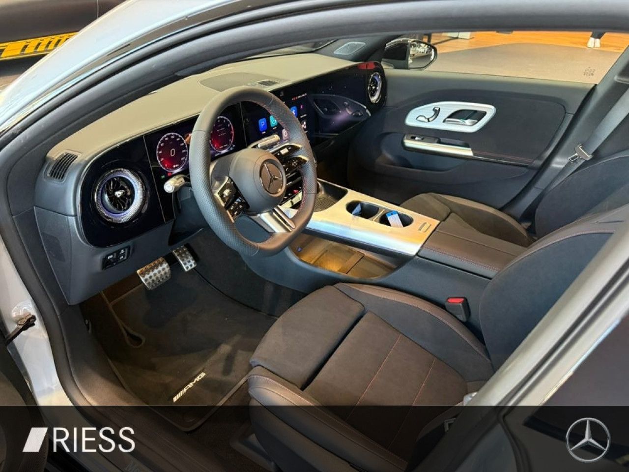 Mercedes-Benz CLA – Bild 2