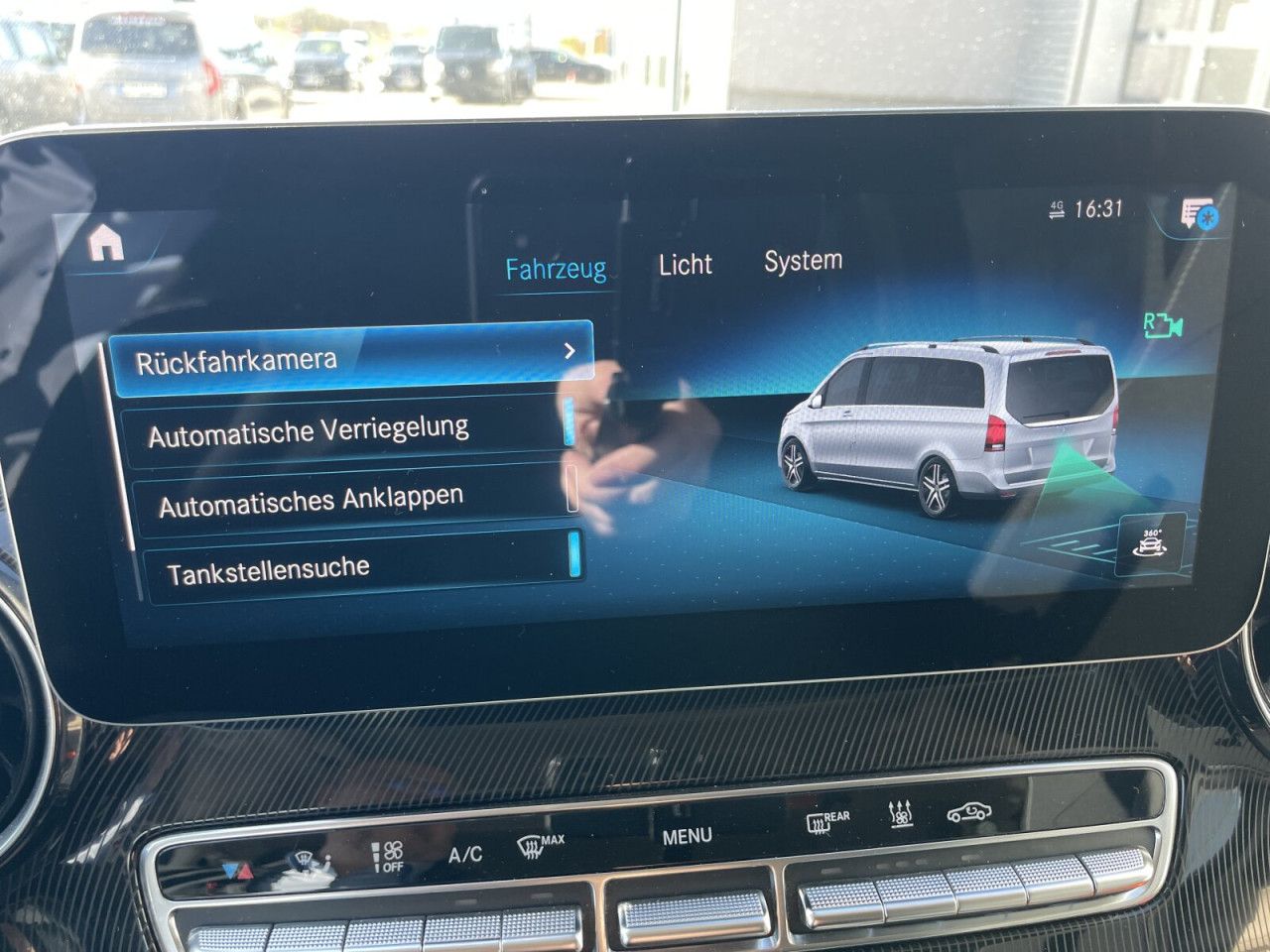 Fahrzeugbild 26 / 30