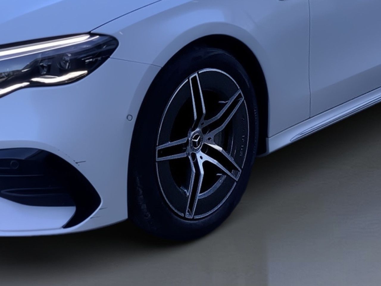 Mercedes-Benz E-Klasse – Bild 3