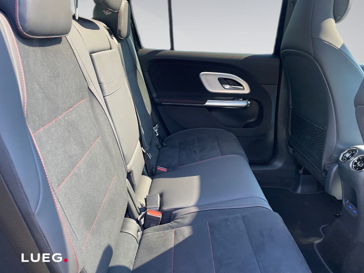 Mercedes-Benz GLB – Bild 12