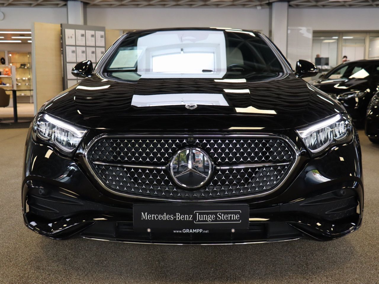 Mercedes-Benz E-Klasse – Bild 2