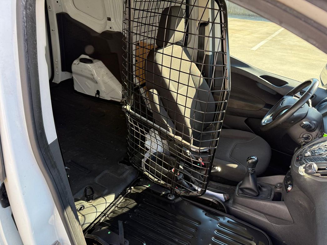 Ford | TRANSIT COURIER