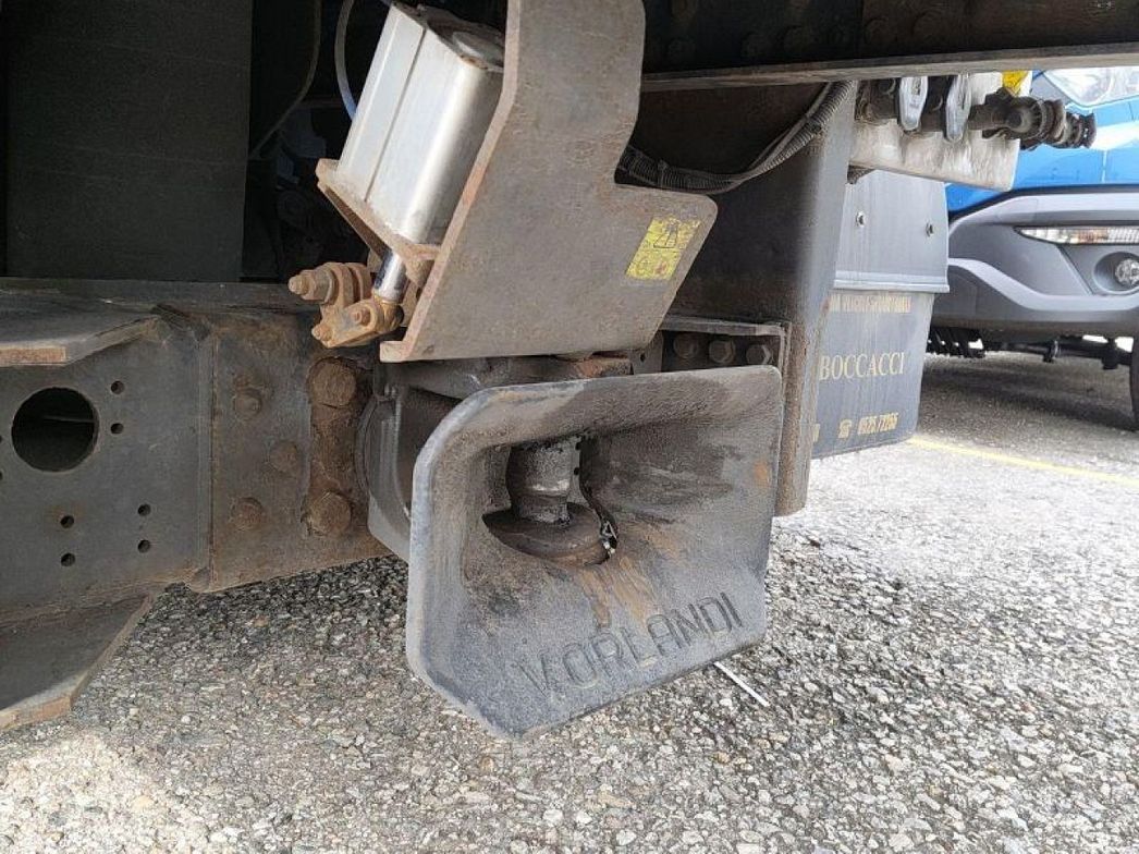 IVECO | AS260S48Y/FS CM XP