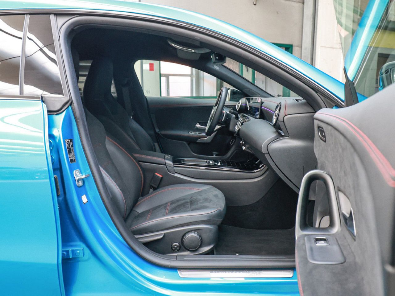 Mercedes-Benz CLA – Bild 2