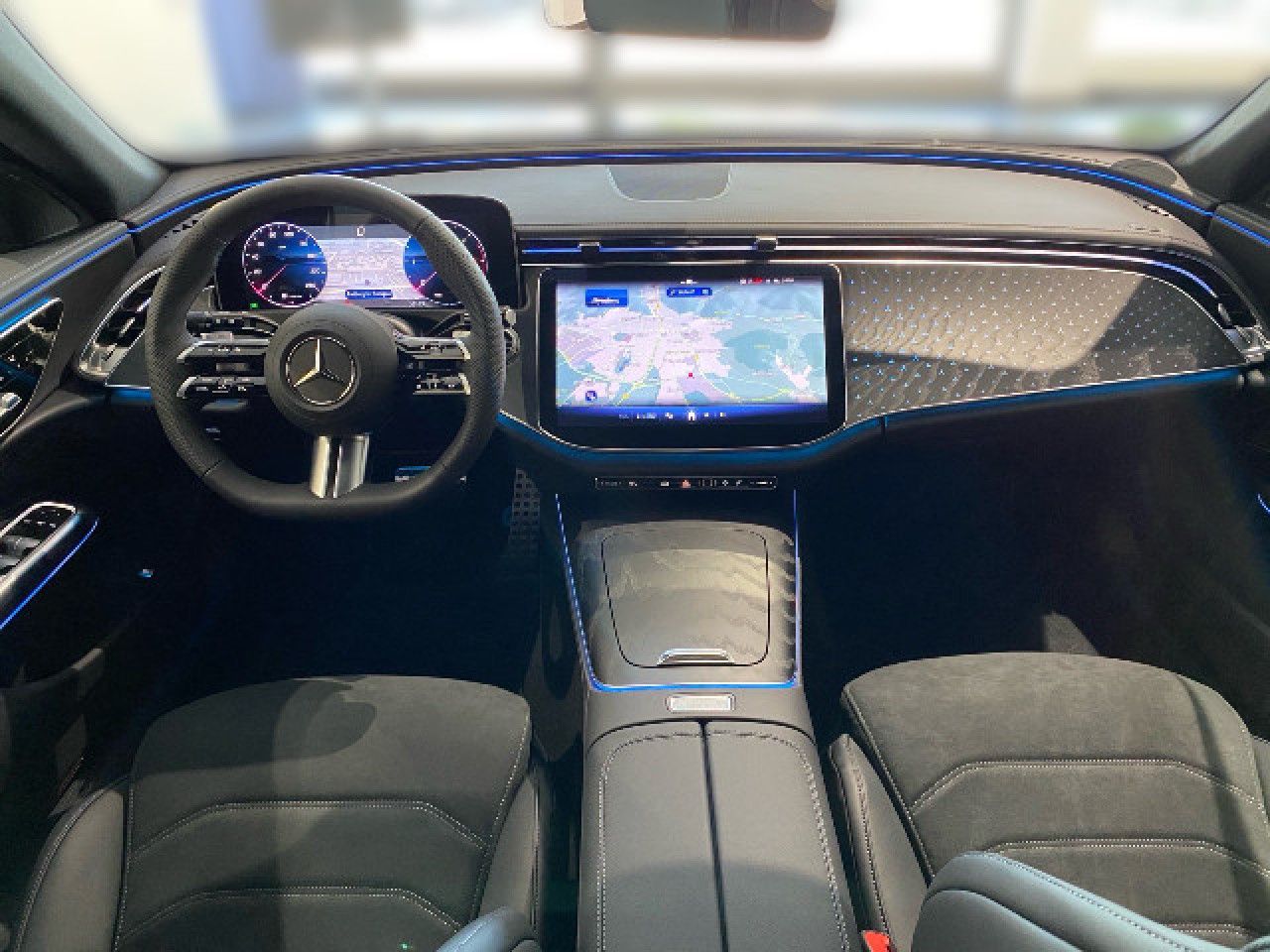 Mercedes-Benz E-Klasse – Bild 10