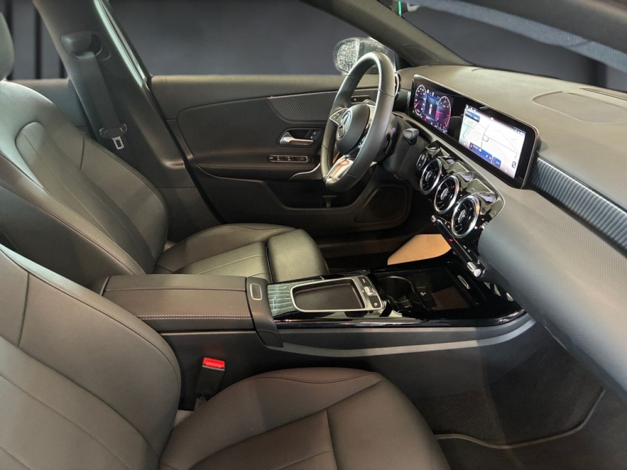 Mercedes-Benz A-Klasse – Bild 16