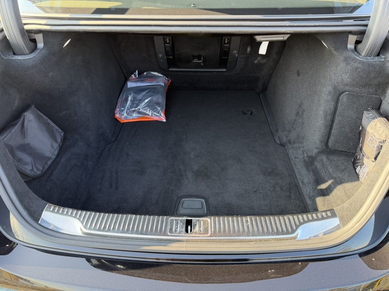 Mercedes-Benz S-Klasse – Bild 21