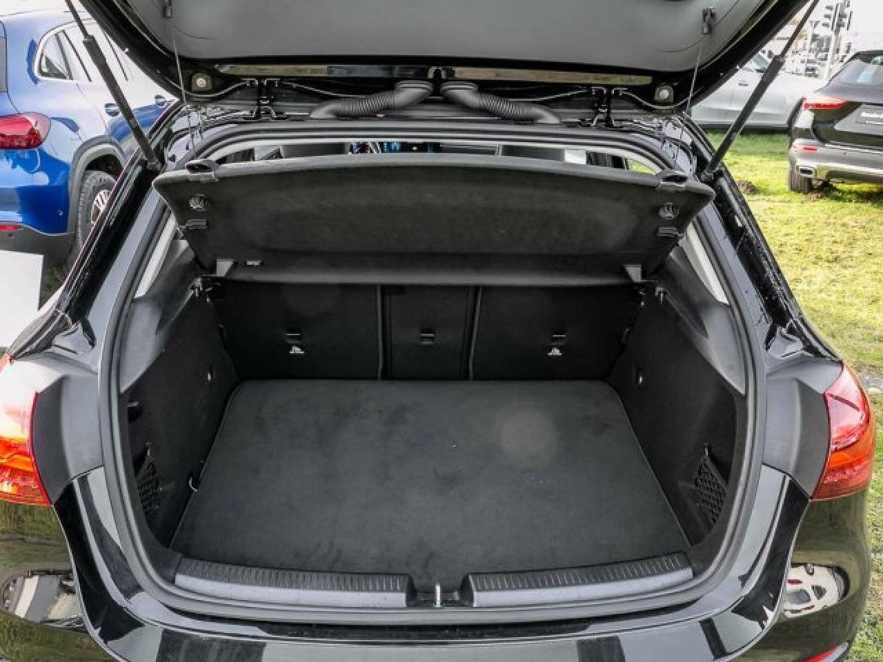 Fahrzeugbild 10 / 13