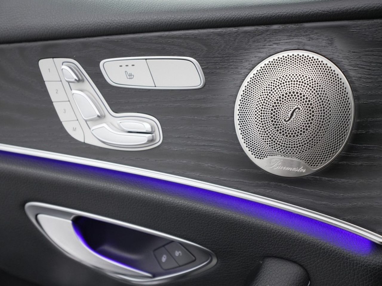 Imagem do veículo 21 / 23