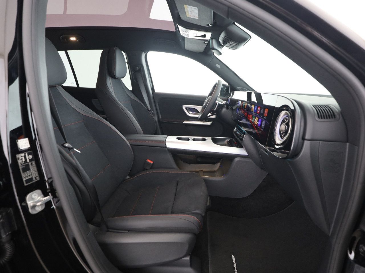 Mercedes-Benz GLB – Bild 9