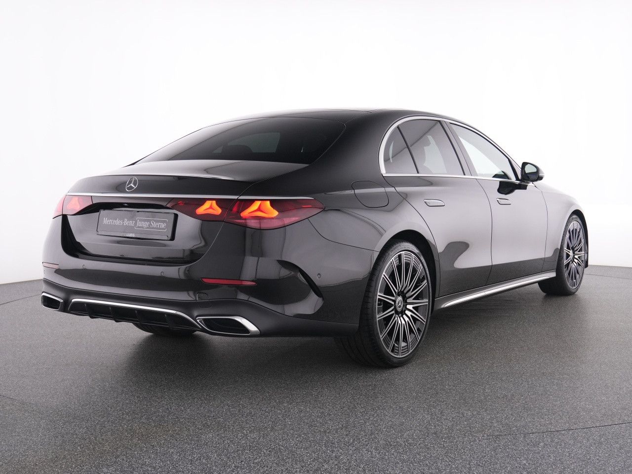 Mercedes-Benz E-Klasse – Bild 2