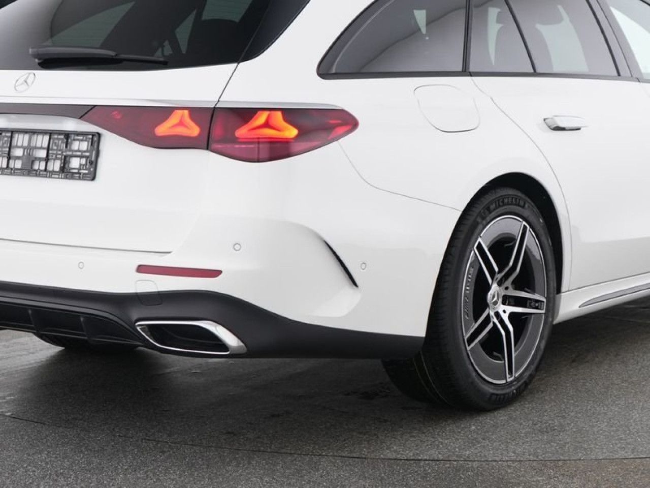 Mercedes-Benz E-Klasse – Bild 4