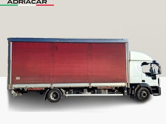 Vehicle image 6 / 13