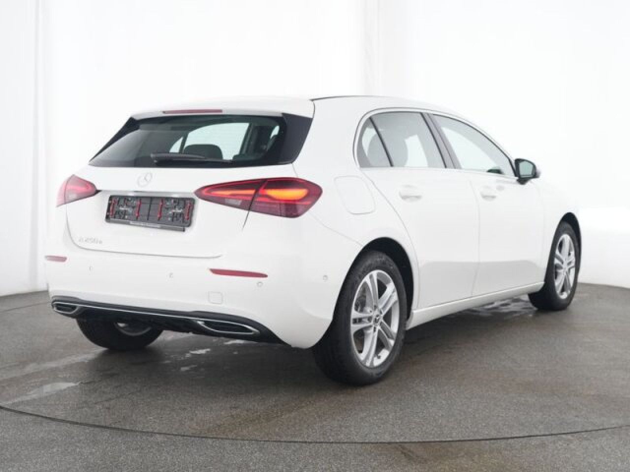 Mercedes-Benz A-Klasse – Bild 2
