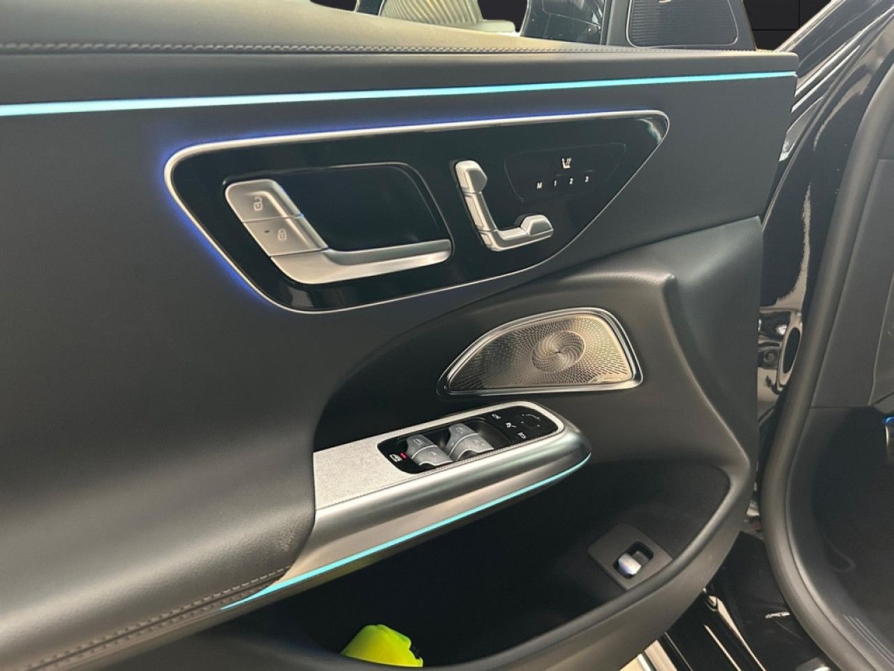 Mercedes-Benz E-Klasse – Bild 9
